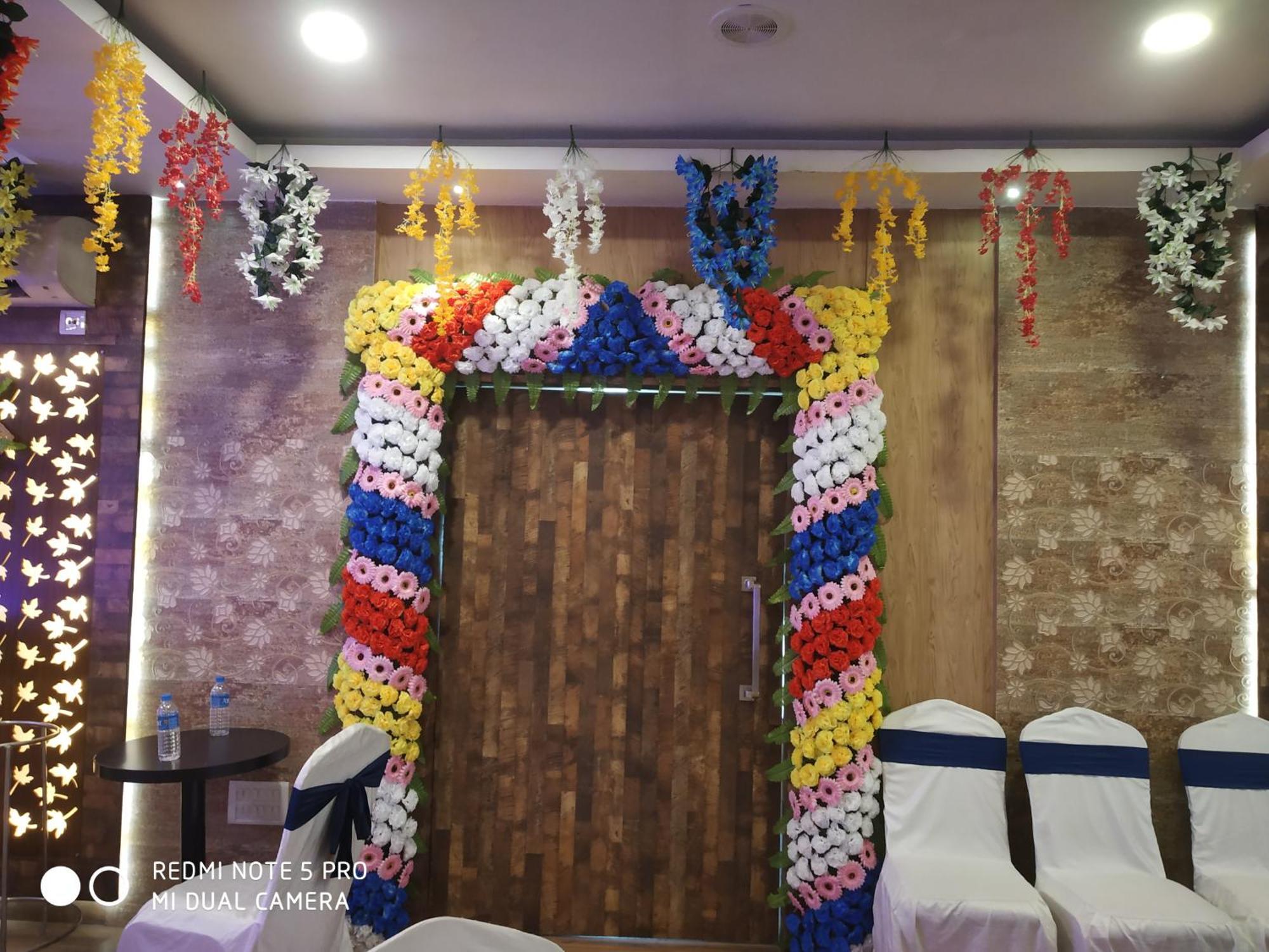 Hotel Comfotel 콜카타 외부 사진